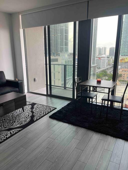 Vibrant Studio Downtown Miami Exterior foto
